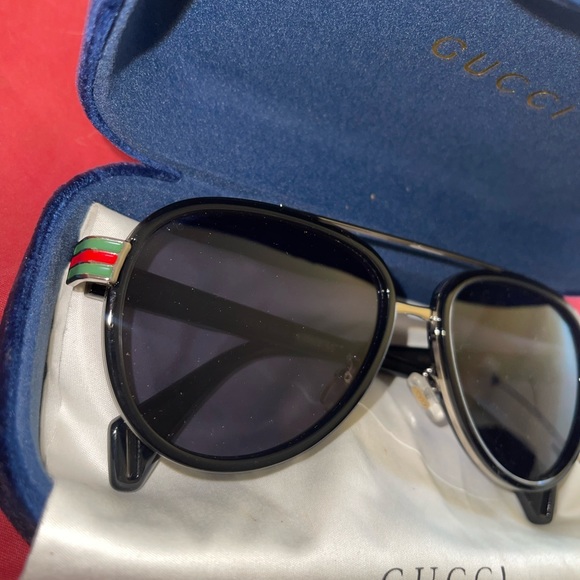 Gucci Aviator sunglasses/ frames - Picture 14 of 14